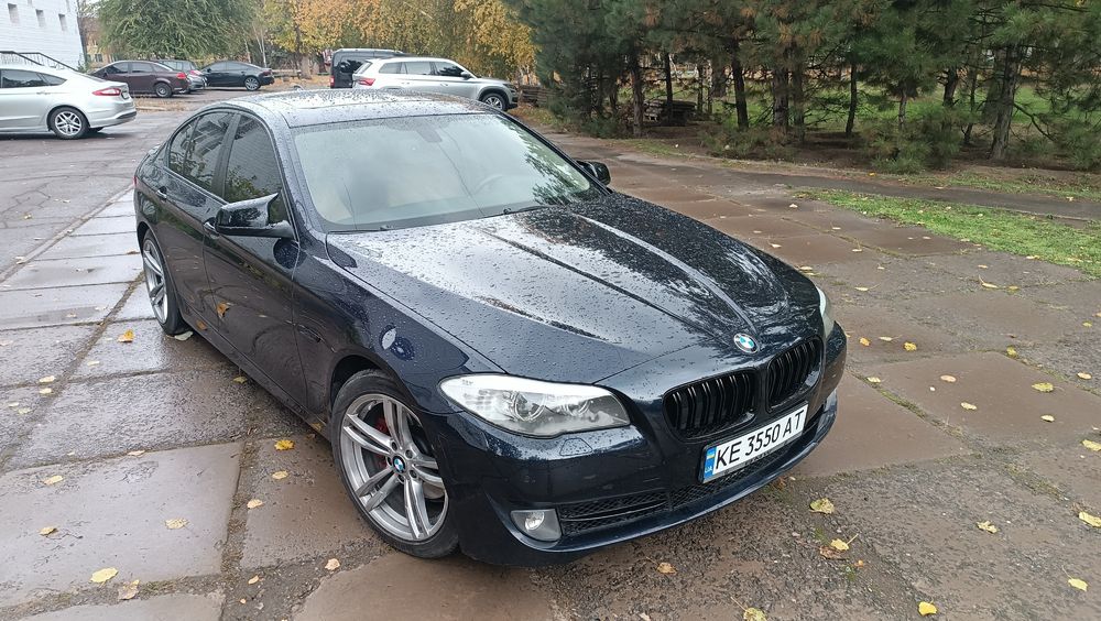 Продаю БМВ 5  ф10.