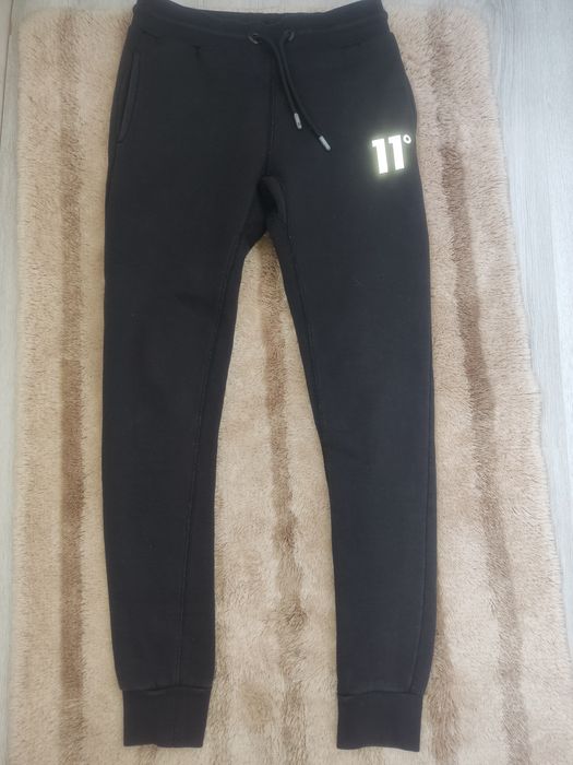 Продам спортивні штани для хлопчика спортивные штаны на мальчика