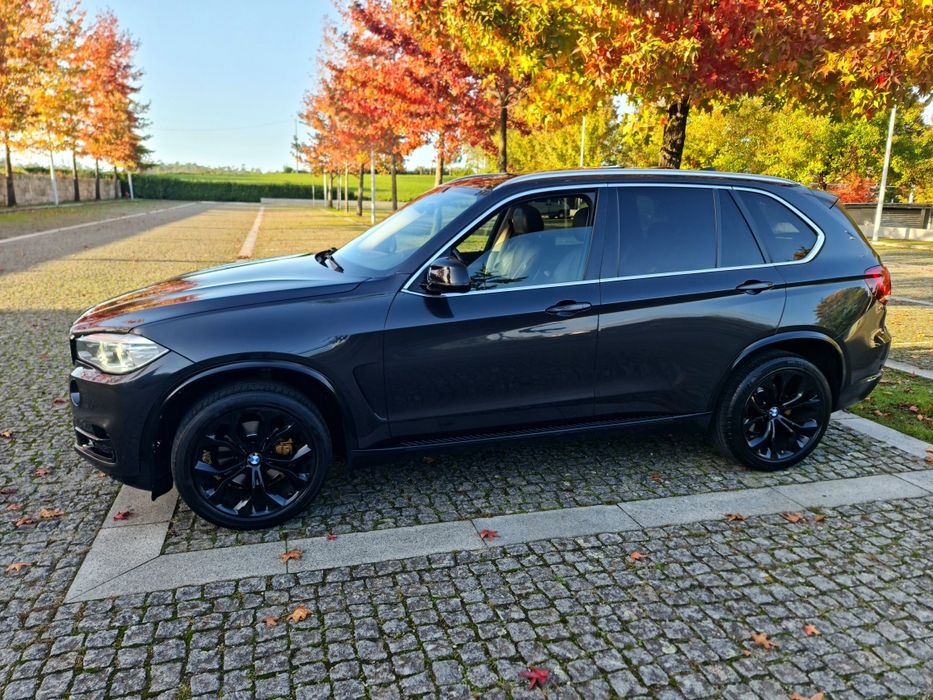BMW X5 25 sdrive 7lug