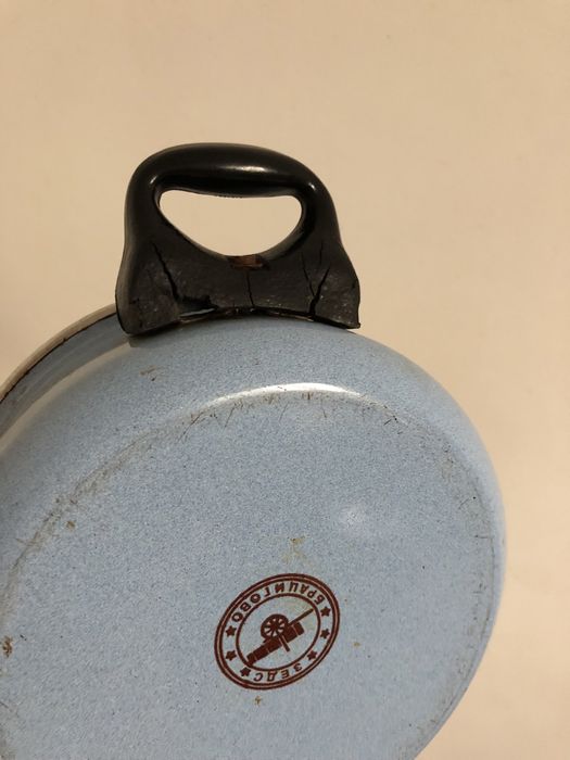 Эмалированные кастрюли 1,5 л - Болгария