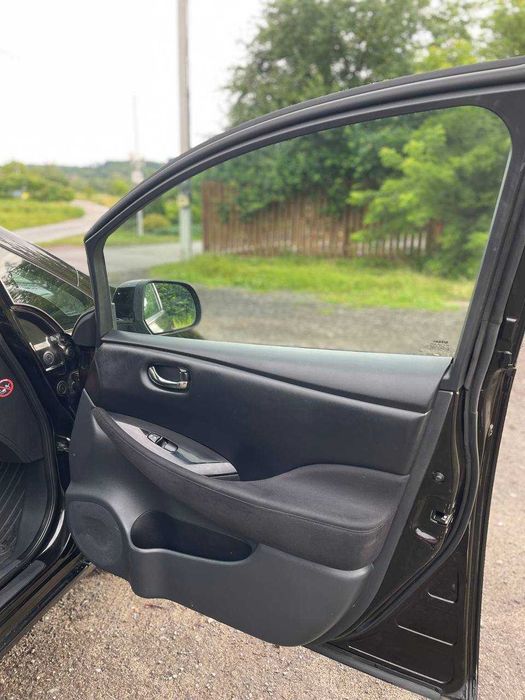 Nissan leaf Acenta 24 кВт. 2014 р., SOH = 89.5%