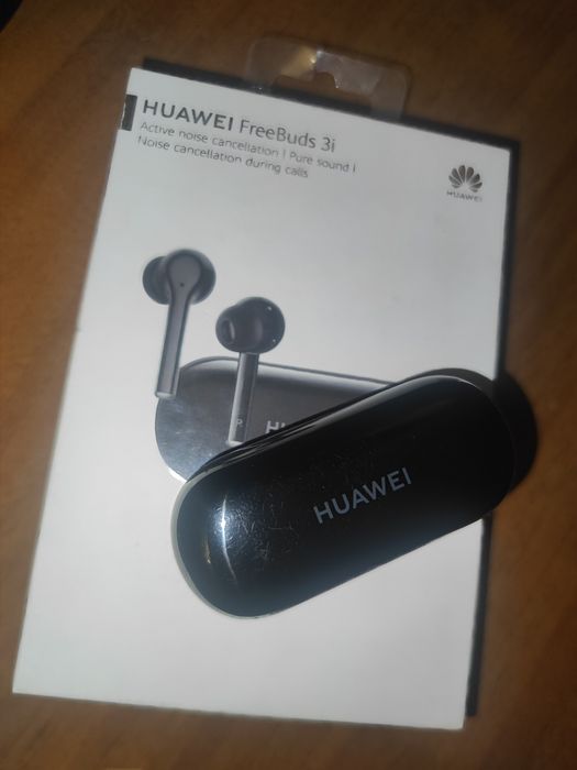 Навушники Huawei freebuds 3i в отличном состояние