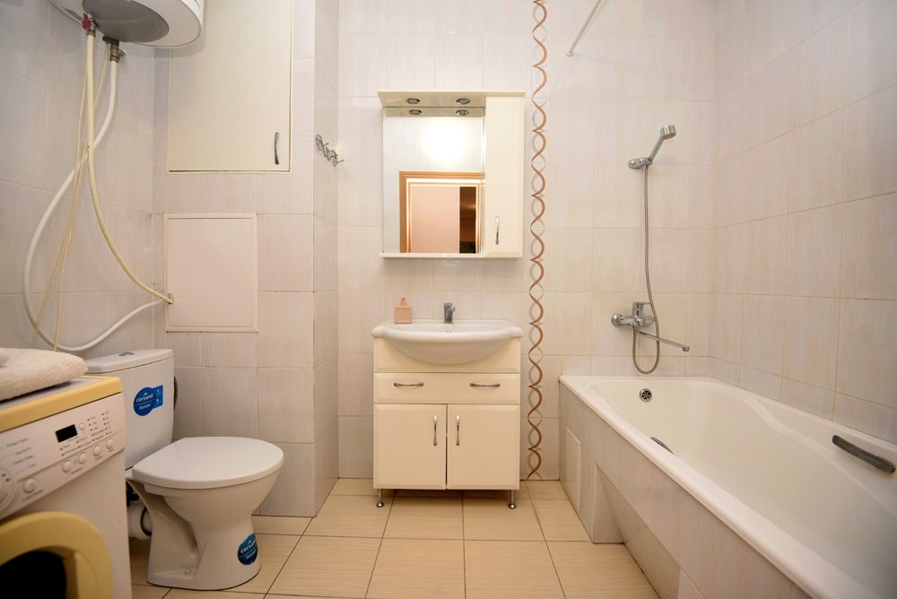 Акция! Подобова 3 кім квартира Бажана 10 в 1 минуте от метро Осокорки