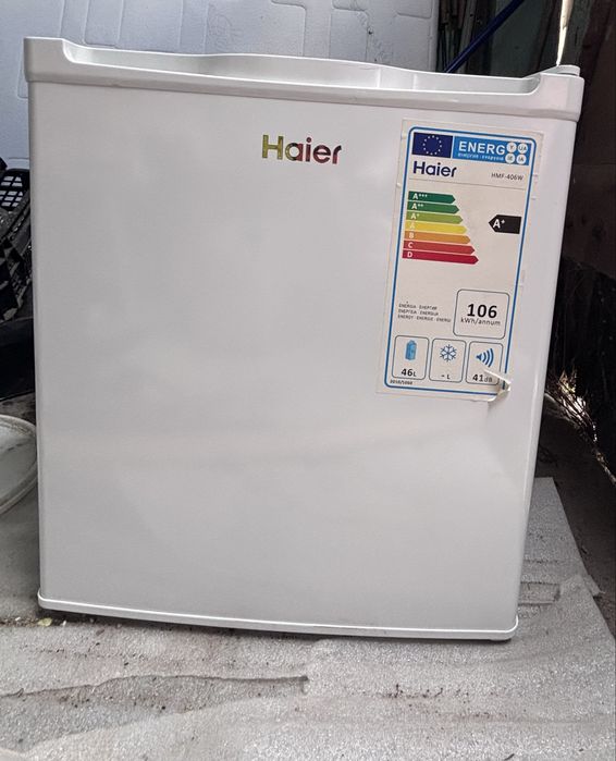 Mała lodowka Haier