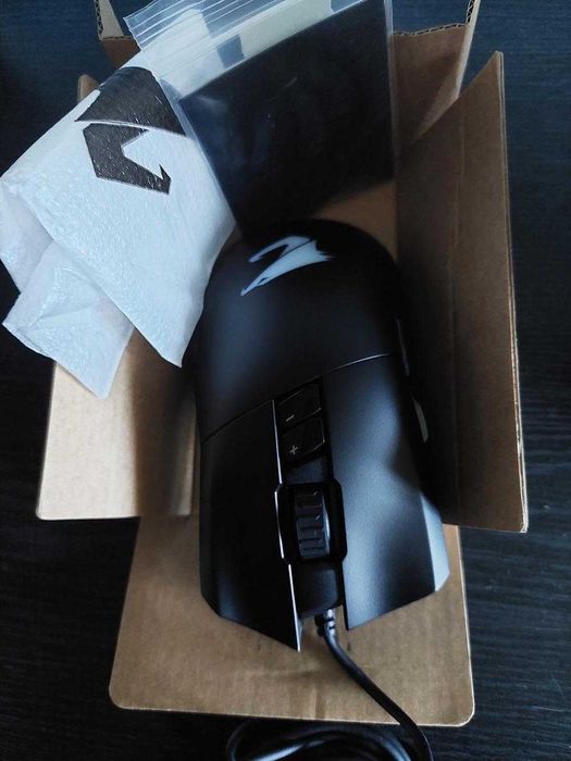 Продам игровую мышь Gigabyte Aorus M3 USB Black