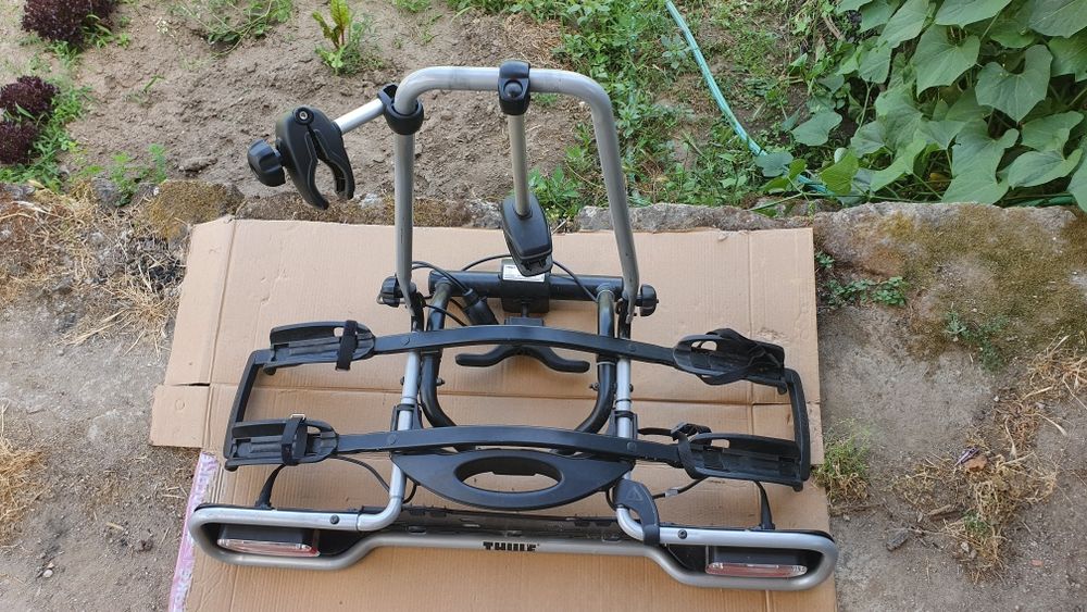 Suporte para 2 bicicletas THULE p/ bola reboque