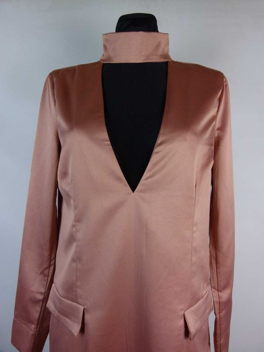 Missguided trapezowa miedziana sukienka 10 / 38