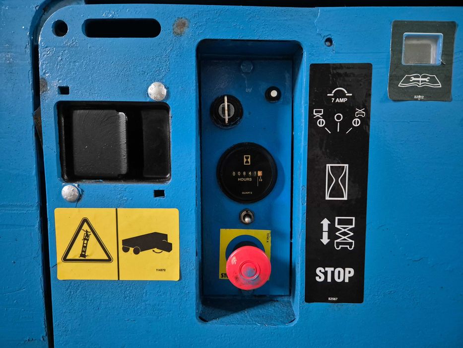 Plataforma elevatória Genie GS 2632