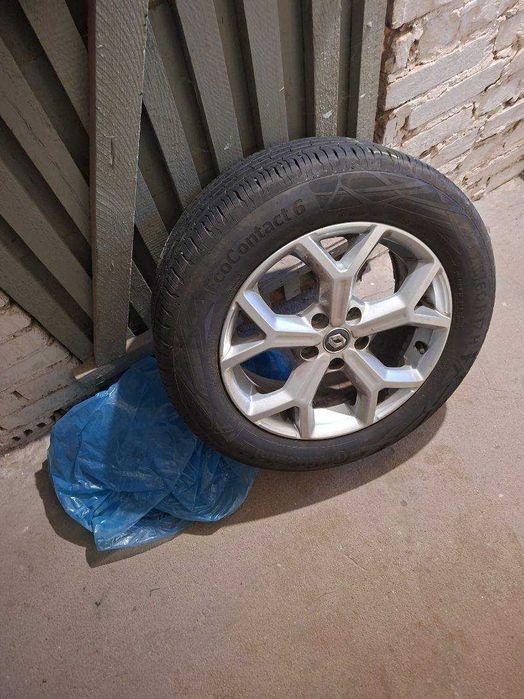 Sprzedam koła 215/60/R17 + opony letnie do Renault Kadjar