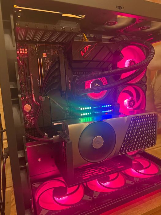 Ryzen 9 7950x RTX 4070Ti Super 16GB B650E-E DDR5 64GB