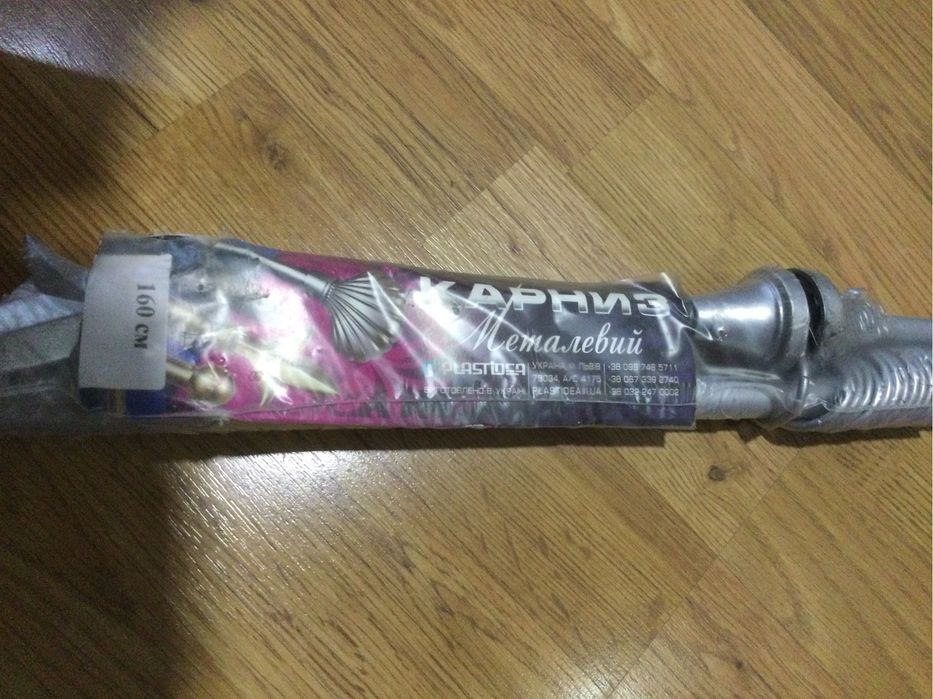 Карниз настенный