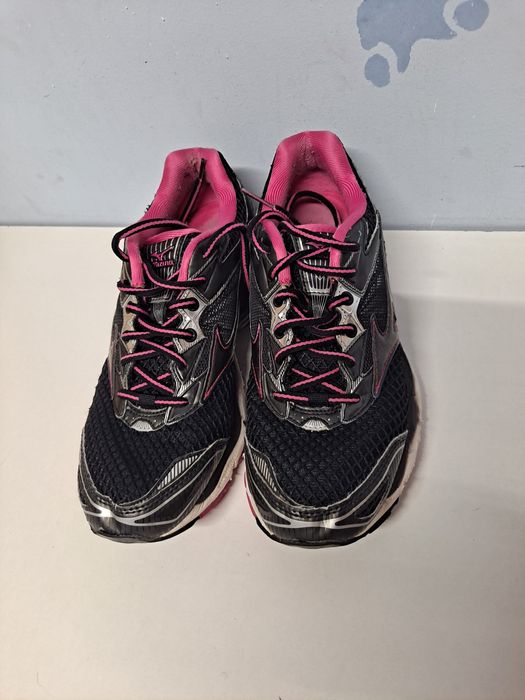 Buty Mizuno Wave Creation 18 r. 40(25.5cm)