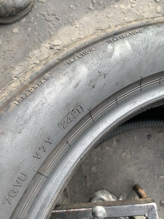 Шини  255/50 R19 Bridgestone літо пара 2021  рік 5 мммм