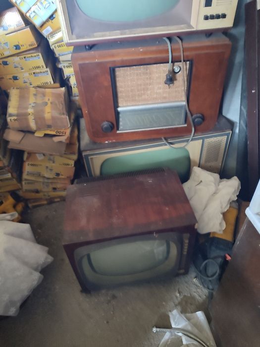 Antyki wyprzedaż garażowa