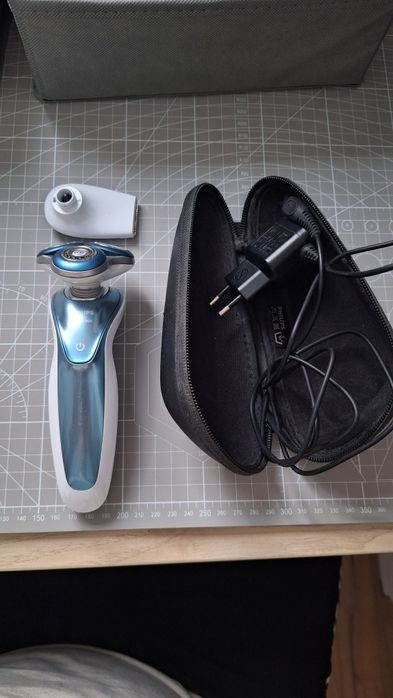 Golarka Philips S7370