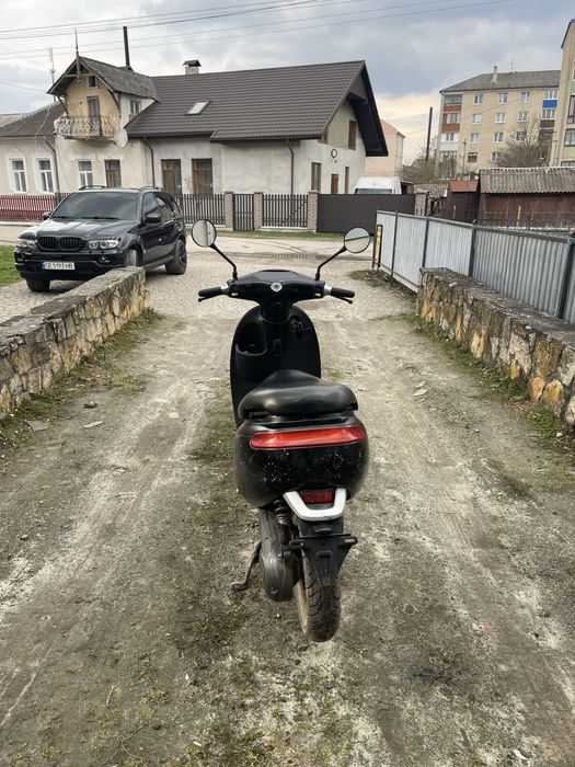 Електроскутер ecooter e1r
