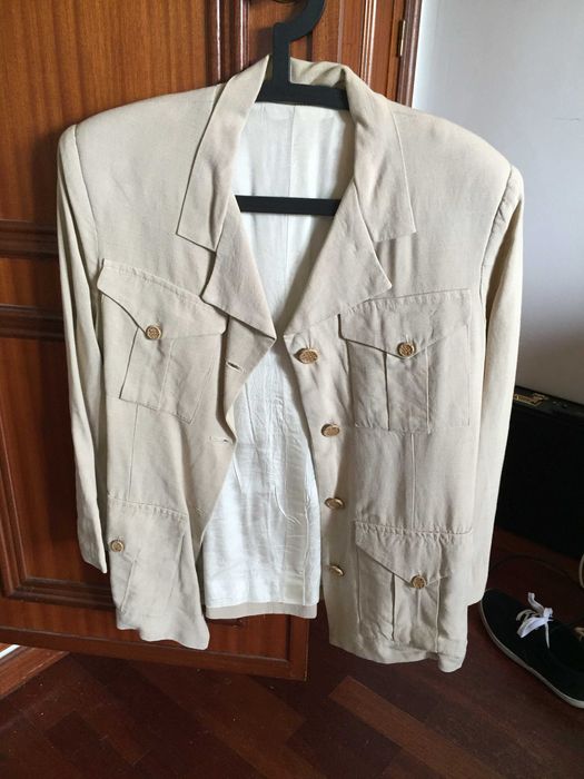blazer beje estilo safari tamanho l