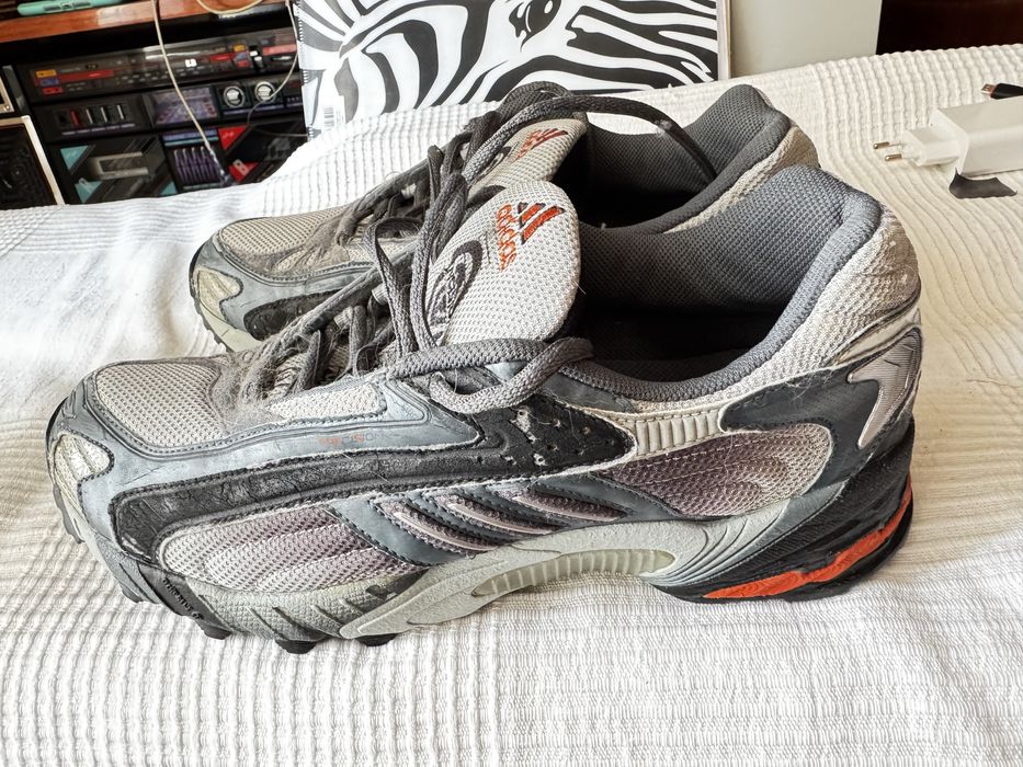 Кроссівки трекінгові чоловічі Adidas incision 43 розмір