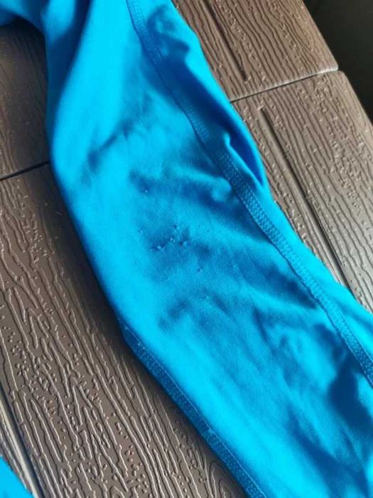 189 Niebieska bluzka termiczna rozmiar XS