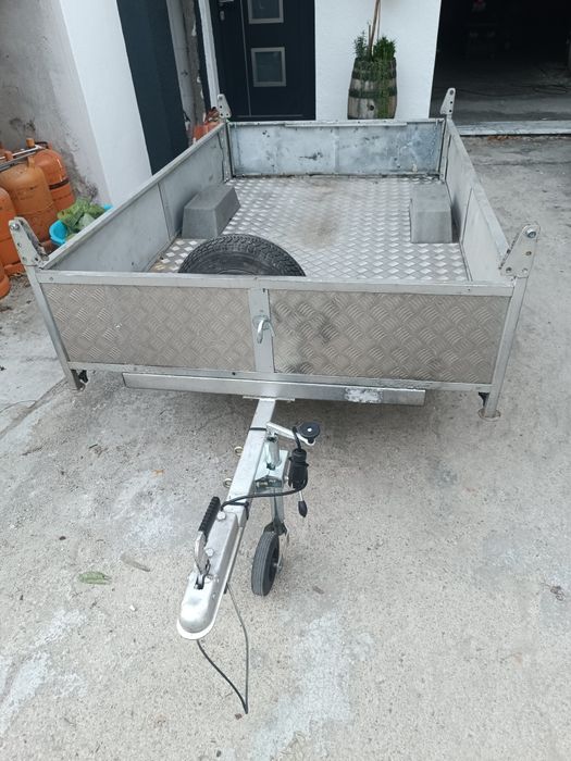 Reboque para carro