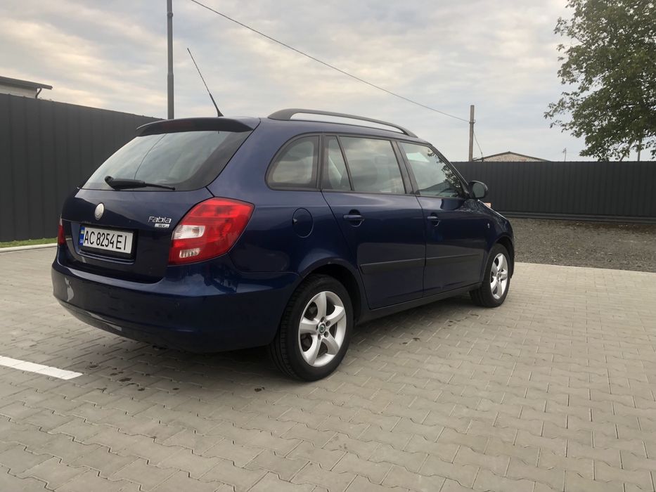 Skoda Fabia 2 Шкода Фабія 2