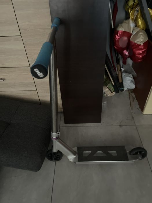 Quit z hulajngoi bo sie ostro wywalilem i juz nie chce jezdzic
