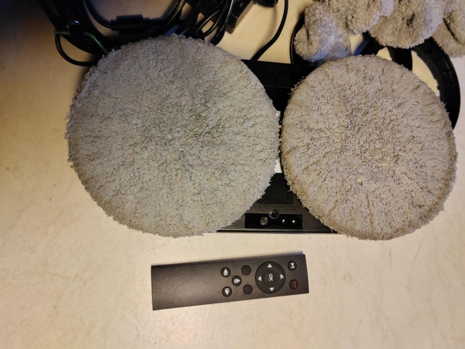 Cristal clear robot myjący do okien