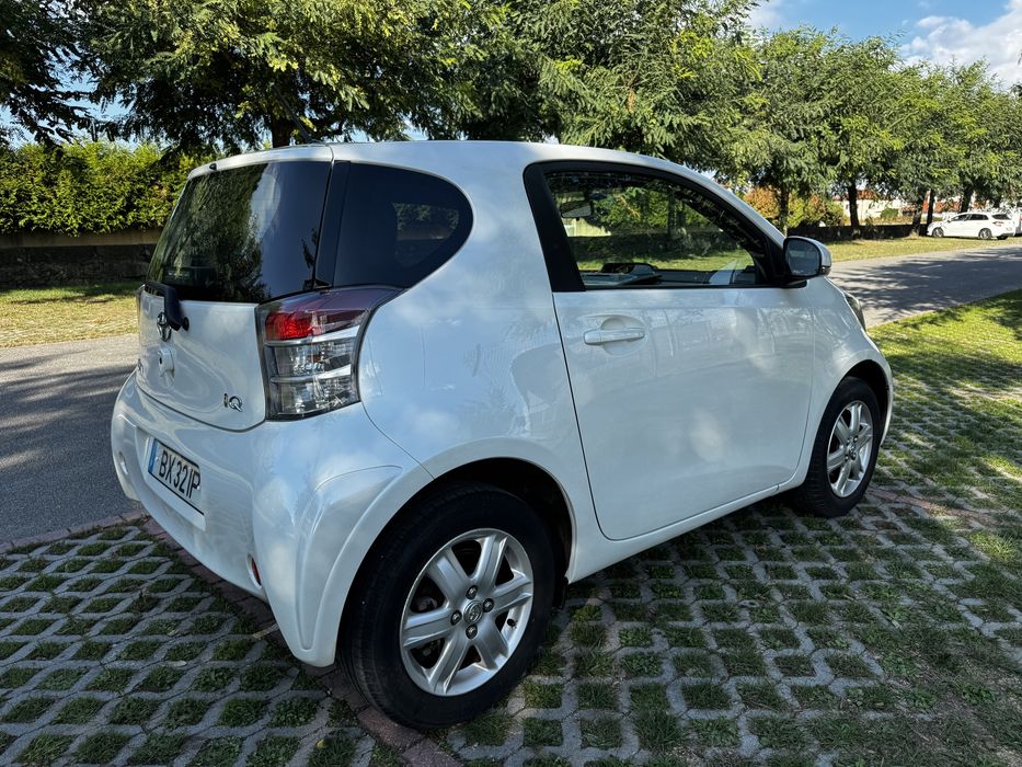 TOYOTA iQ 1.0 gasolina