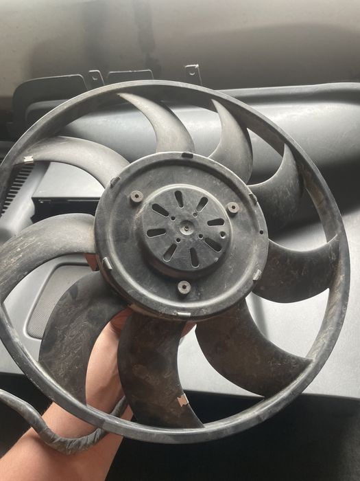 Вентилятор Audi A6 A7 Q5 Q7 реле