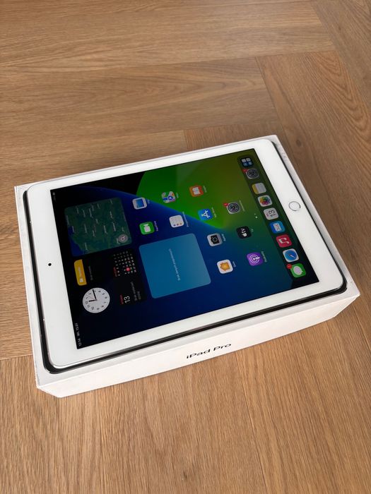 Idealny iPad Pro 9,7 128 GB CELLULAR SPACE GRAY bateria 94%