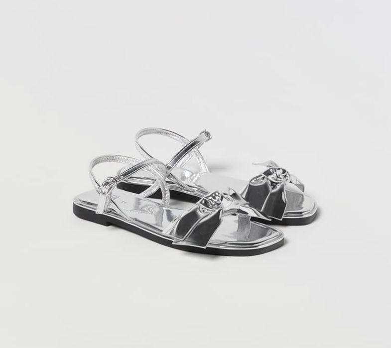 Нові босоніжки zara 37 розмір 24 см