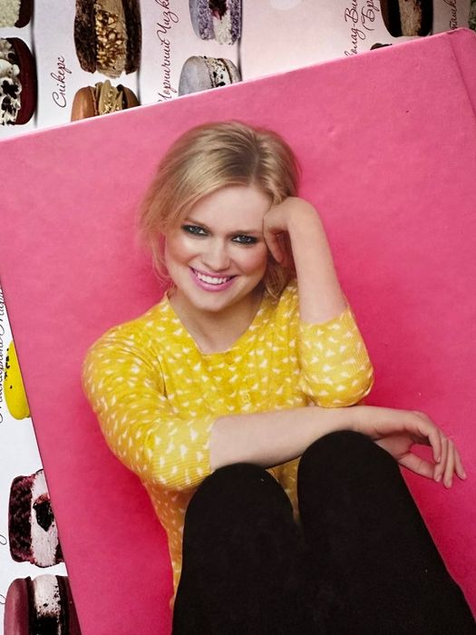 Новая редкая книга Любовный роман Сесилия Ахерн Сто Имен