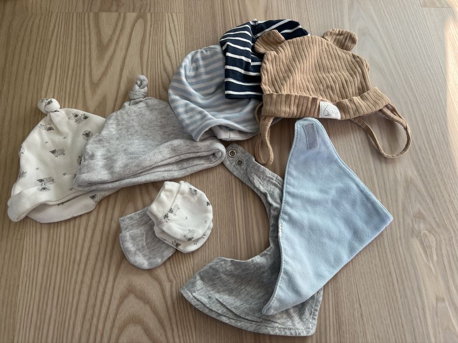 Paka uroczych ubranek niemowlęcych ok 40 sztuk