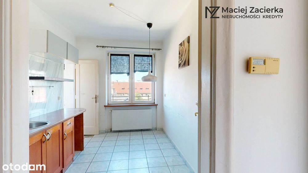 Centrum Bielska-Białej | Kamienica | 58,97 m² | 2 pokoje | Balkon