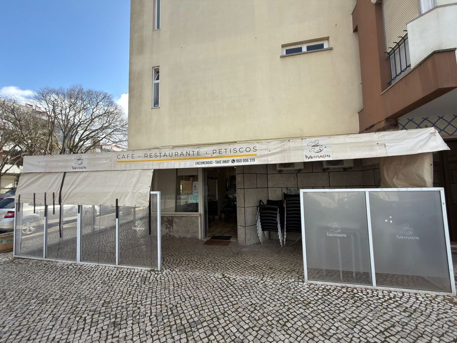 Trespasse de Café /Restaurante Equipado – Pronto a Trabalhar