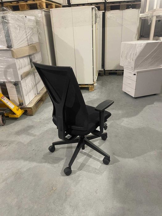 Fotel Grisberger Yanos czarny