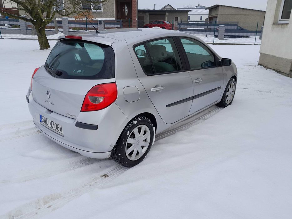 Renault Clio 3 2005 1.6 lpg