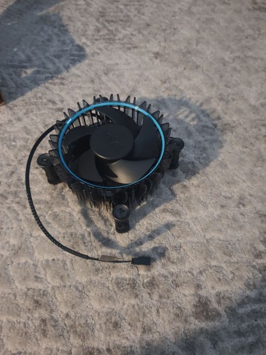 Nowe oryginalne Chłodzenie Intel i5