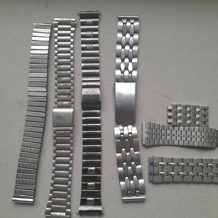 Stare zegarki.  Bransoletki.