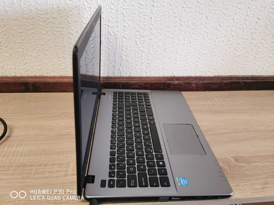 Portátil ASUS 15 polegadas WIndows 11