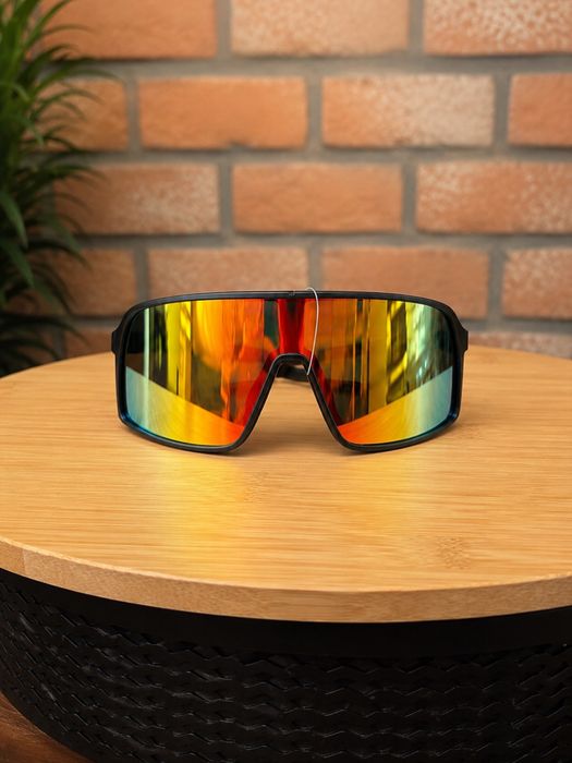 Piekne okulary sportowe nowe
