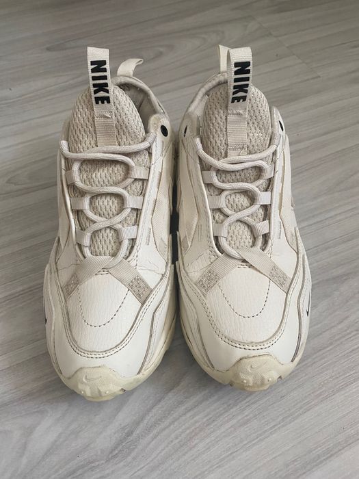 Кросівки білі Nike