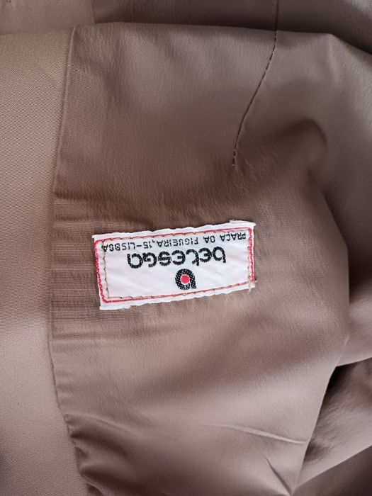 Gabardina para senhora