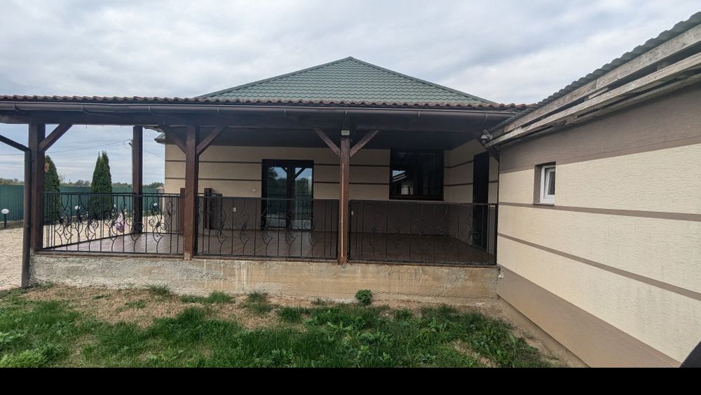 Продається будинок в с. Струмківка.