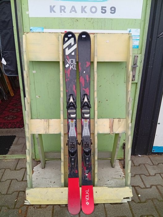 Narty freestyle Volkl Ledge 138 cm. Serwis Krako59.