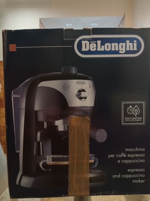 Кавоварка Delonghi