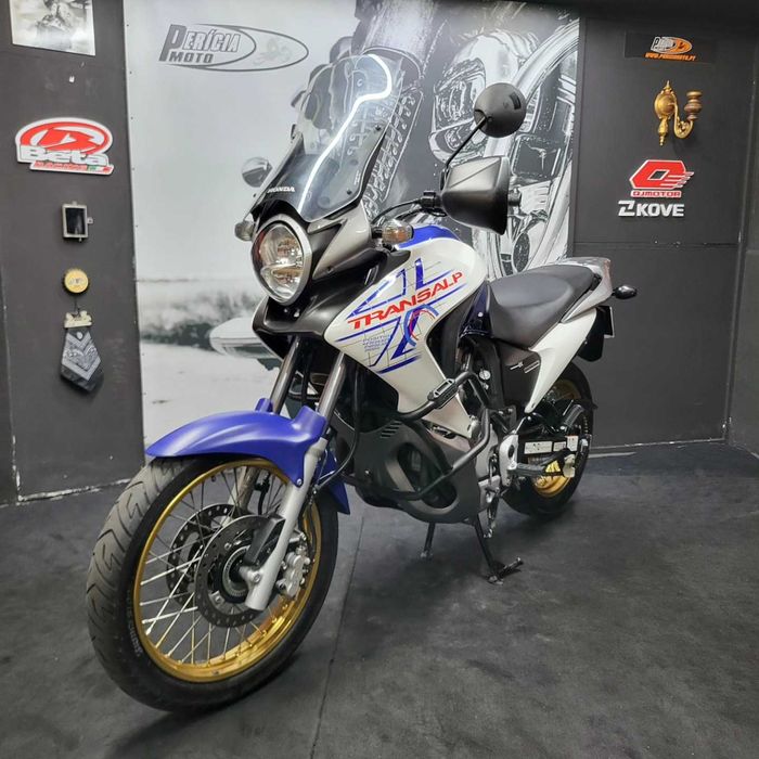 Honda Transalp XL 700 V