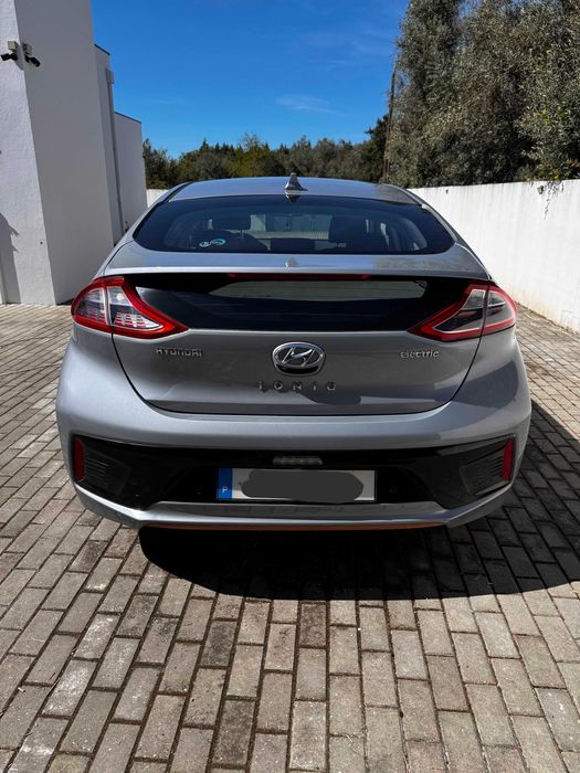 Hyundai Ioniq 28kWh