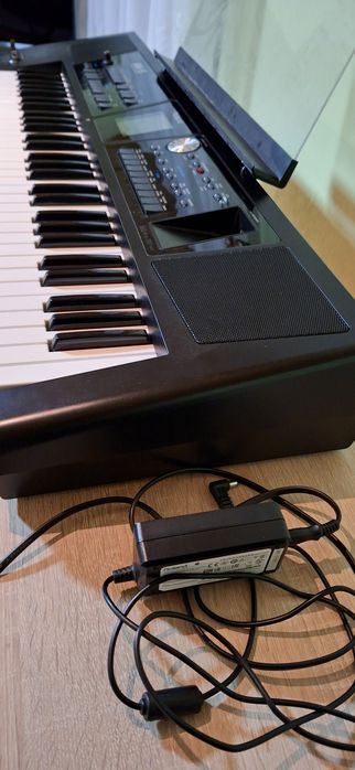 Roland bk 5 keyboard