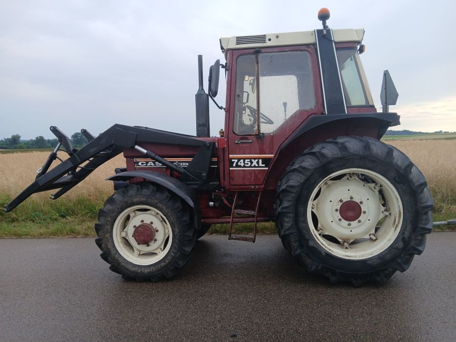 Case international 745xl z turem